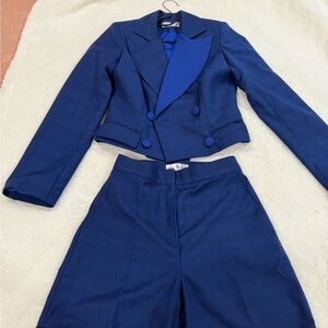 Elegant Blue Women suit set